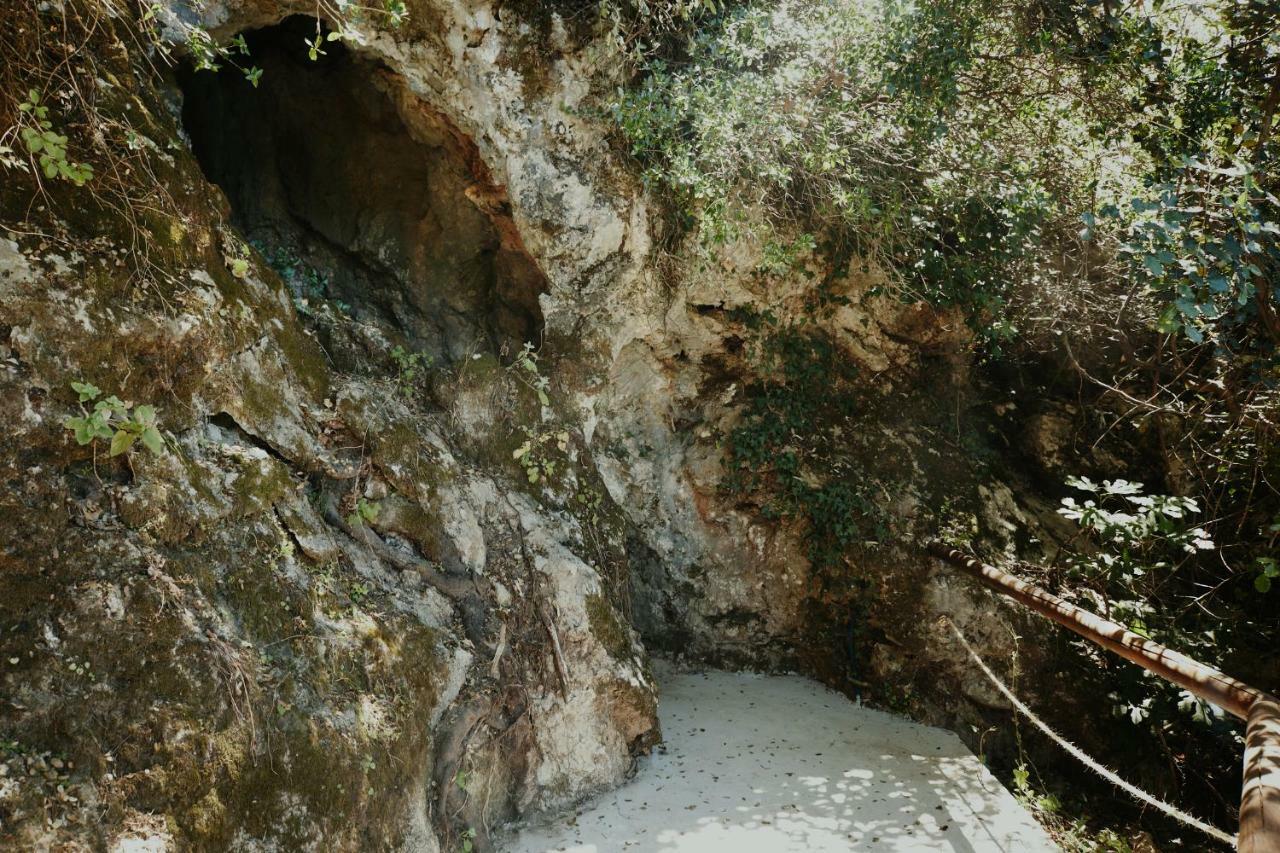 Villa Drakona Keramia  Bagian luar foto